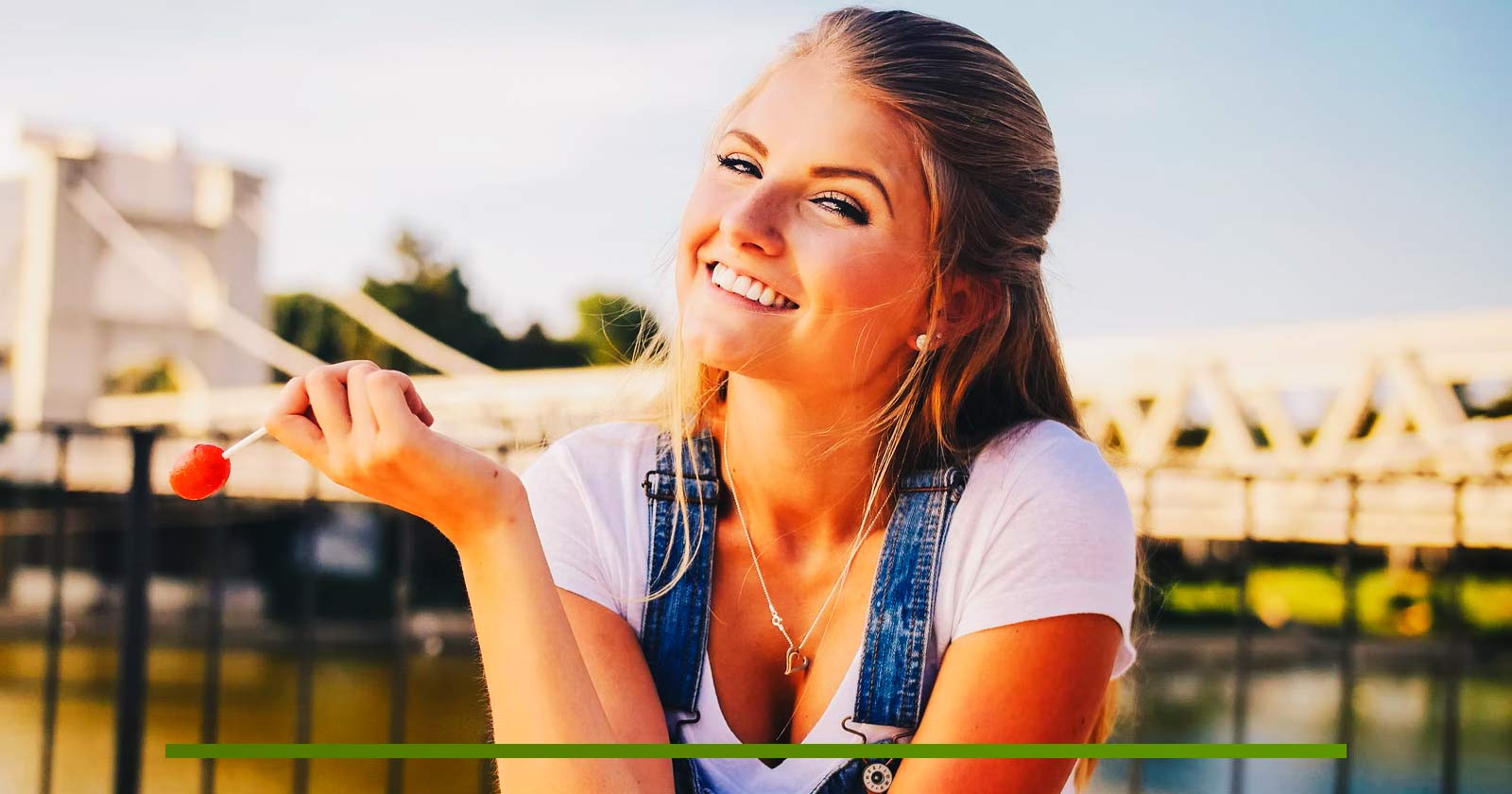 Blanquear tus dientes este verano